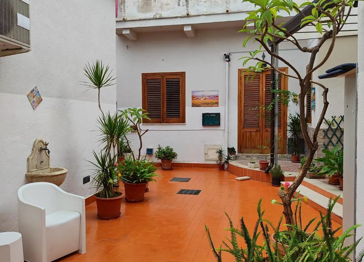 Villa Casa Swamy Palermo 0*,  Italien